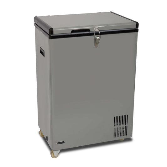 Whynter Portable Wheeled Fridge/Freezer 95 Qt with 12V FM-951GW